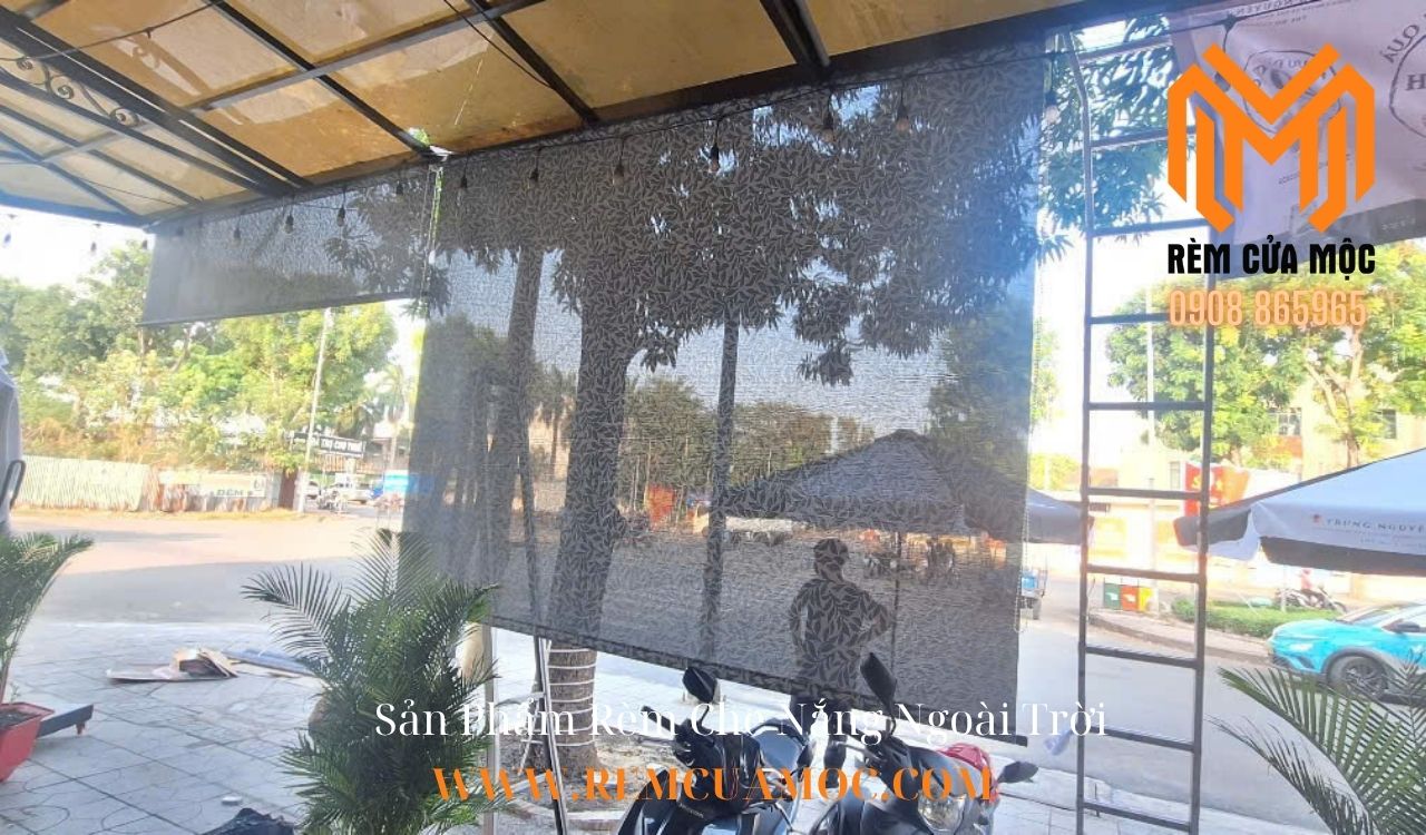 rem-che-nang-ngoai-troi